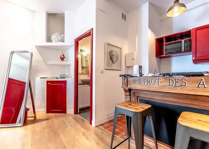 La Petit Nid L Beachside L Shellter Apartment *